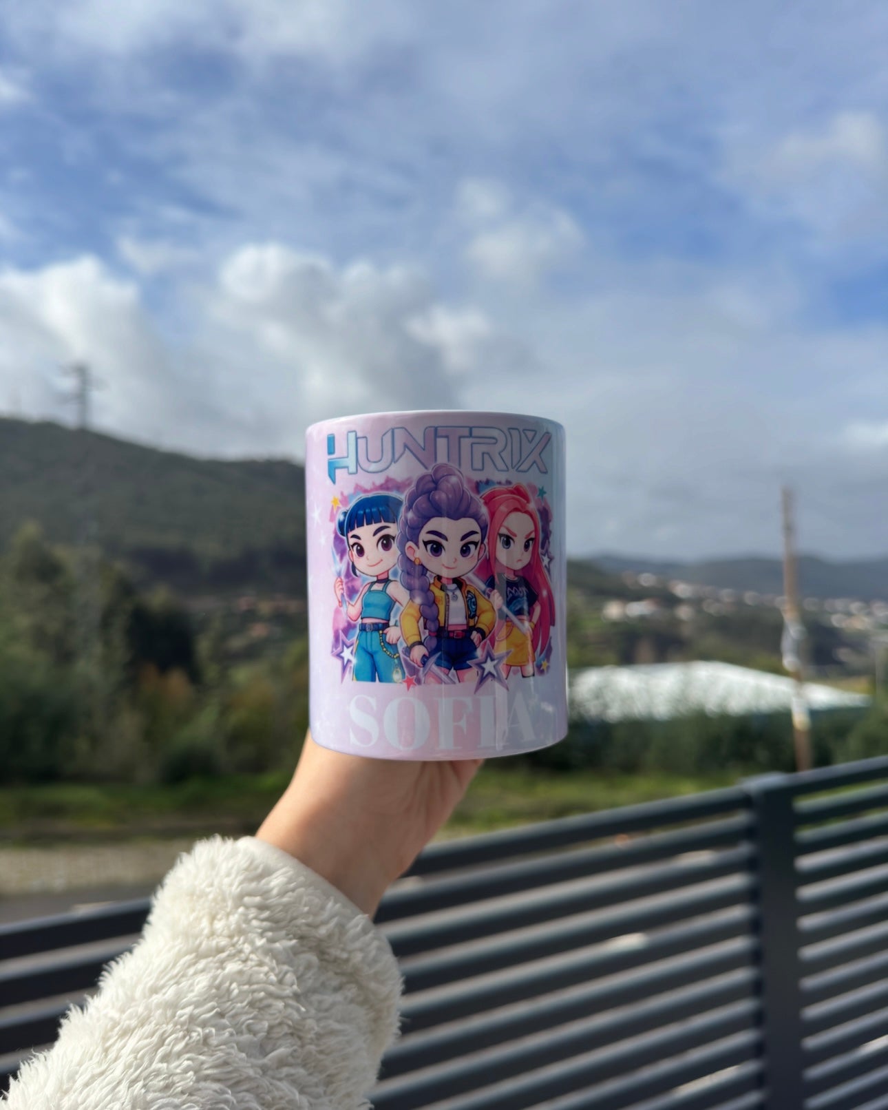Caneca "Huntrix"