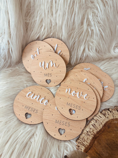 Milestones "12 Meses" com Relevo