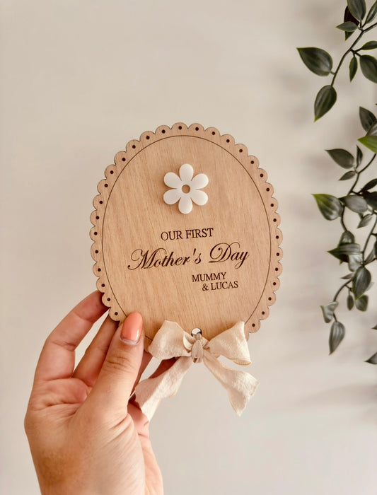 Placa "Primeiro Dia da Mãe"