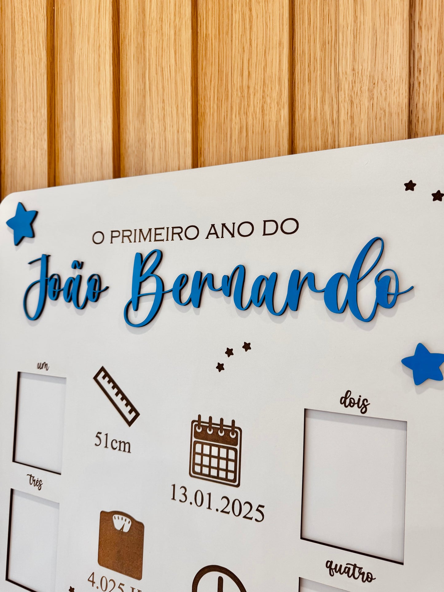 Quadro "O meu primeiro Ano" com detalhes do nascimento