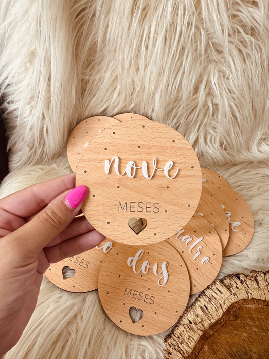 Milestones "12 Meses" com Relevo